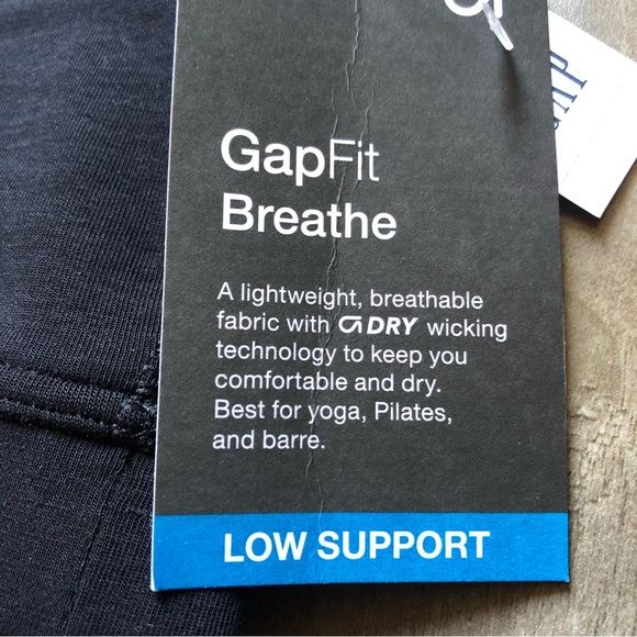 Set of two Gap Sports Bra - Picture 4 of 4